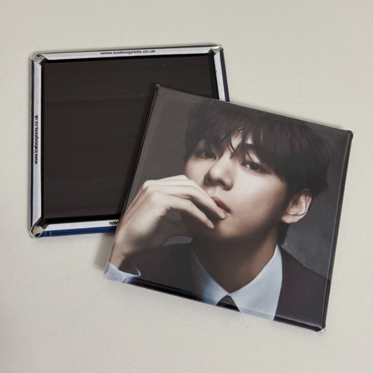 Square Magnet: BTS V in Colour